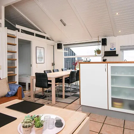 10 Person In Alling Bro Holiday home Norager